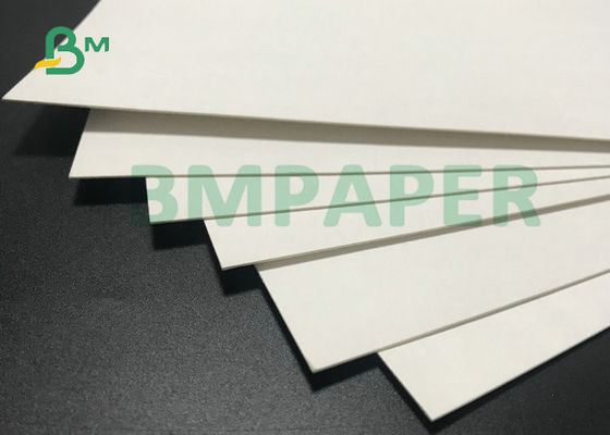 Sottobicchiere bianco in pasta di legno naturale da 0,6 mm, 0,7 mm, 1,1 mm