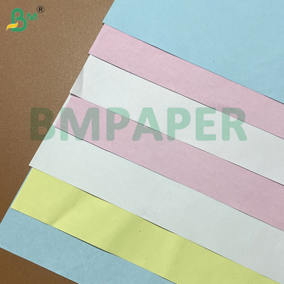 Carta colorata senza carbonio da 50 a 75 grammi CB / CF / CFB A2 650x910 mm e dimensione della lettera per la ricezione e la stampa del modulo
