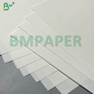 90g 100g carta kraft bianca brillante ad alta flessibilità e rigidità per borse da trasporto