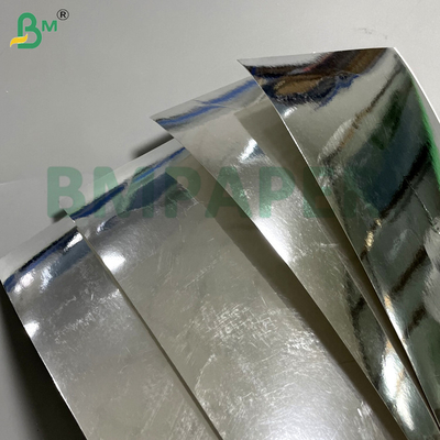 68g 70g Alta rigidità e piegabilità Carta metallizzata argento per imballaggi cosmetici Imballaggi di lusso
