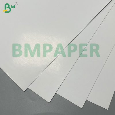 80 grs 85 grs Carta rivestita di carta C1S Bianco Alto Brillante per etichette dei prodotti Copertine di libri
