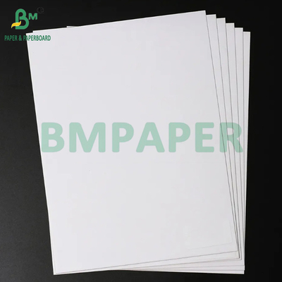 325 gm Cartone bianco a bolle per l' imballaggio delle batterie 72 x 102 cm