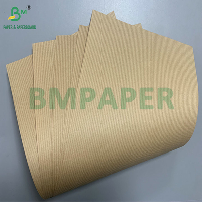 Carta Kraft a strisce di pasta di legno 60 gsm 70 gsm marrone carta kraft rossa per carta per rivestimento cartone