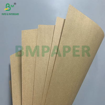 Carta Kraft a strisce di pasta di legno 60 gsm 70 gsm marrone carta kraft rossa per carta per rivestimento cartone