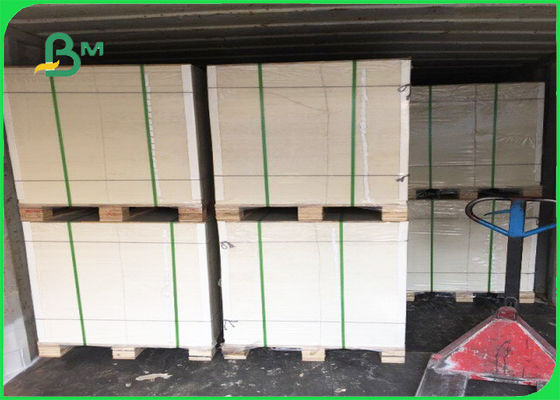 Il FSC/un lato approvato dalla FDA ha ricoperto la carta kraft Bianca 35/40GSM in strati