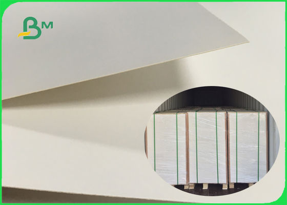 il lato bianco del popolare uno del bordo di avorio di 250gsm 270gsm 300gsm C1S ha ricoperto il FSC certificato