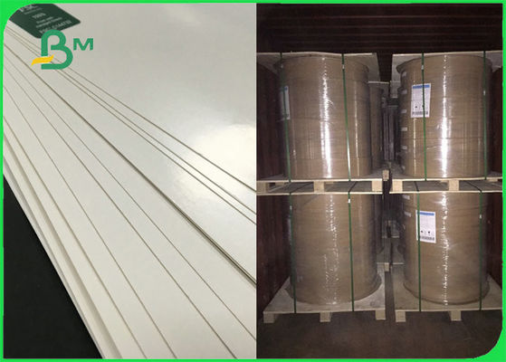 Carta patinata del PE bianco puro della pasta di cellulosa del FSC 100% per la fabbricazione del piatto fondo 300gsm