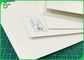 Strato di carta bibulo 300 * la sostanza assorbente dell'umidità di 400mm incarta 0.6mm per il bordo del sottobicchiere