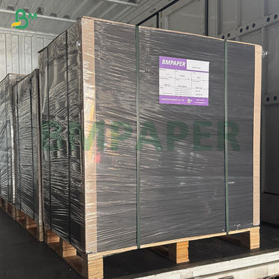 120 grammi Carta Nera Liscia ad Alta Rigidità