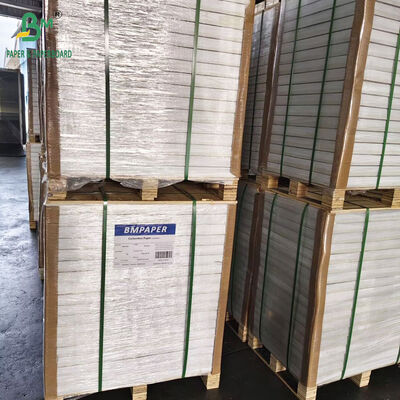 Carta NCR a più colori da 55 grammi a 60 grammi da copia automatica da 650 mm x 920 mm in nero