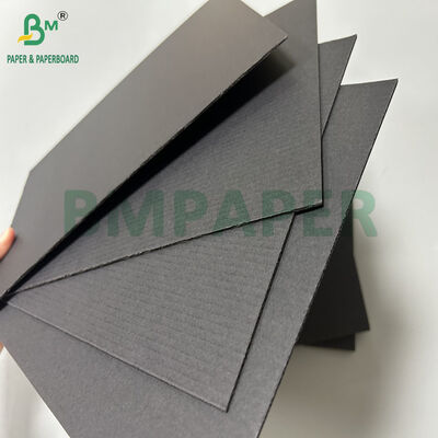 1.5mm 1.7mm Nero colore F flauto cartone ondulato per il pacchetto 1000 x 1420mm