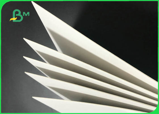 61 * 61cm 1.5mm 2.0mm FSC & parte posteriore di bianco del bordo del duplex dello SGS per le scatole cosmetiche