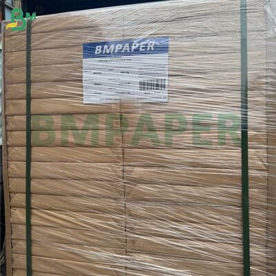 310 grammi di tessuto di lino carta da gioco. Carta nera. 642 mm x 452 mm.